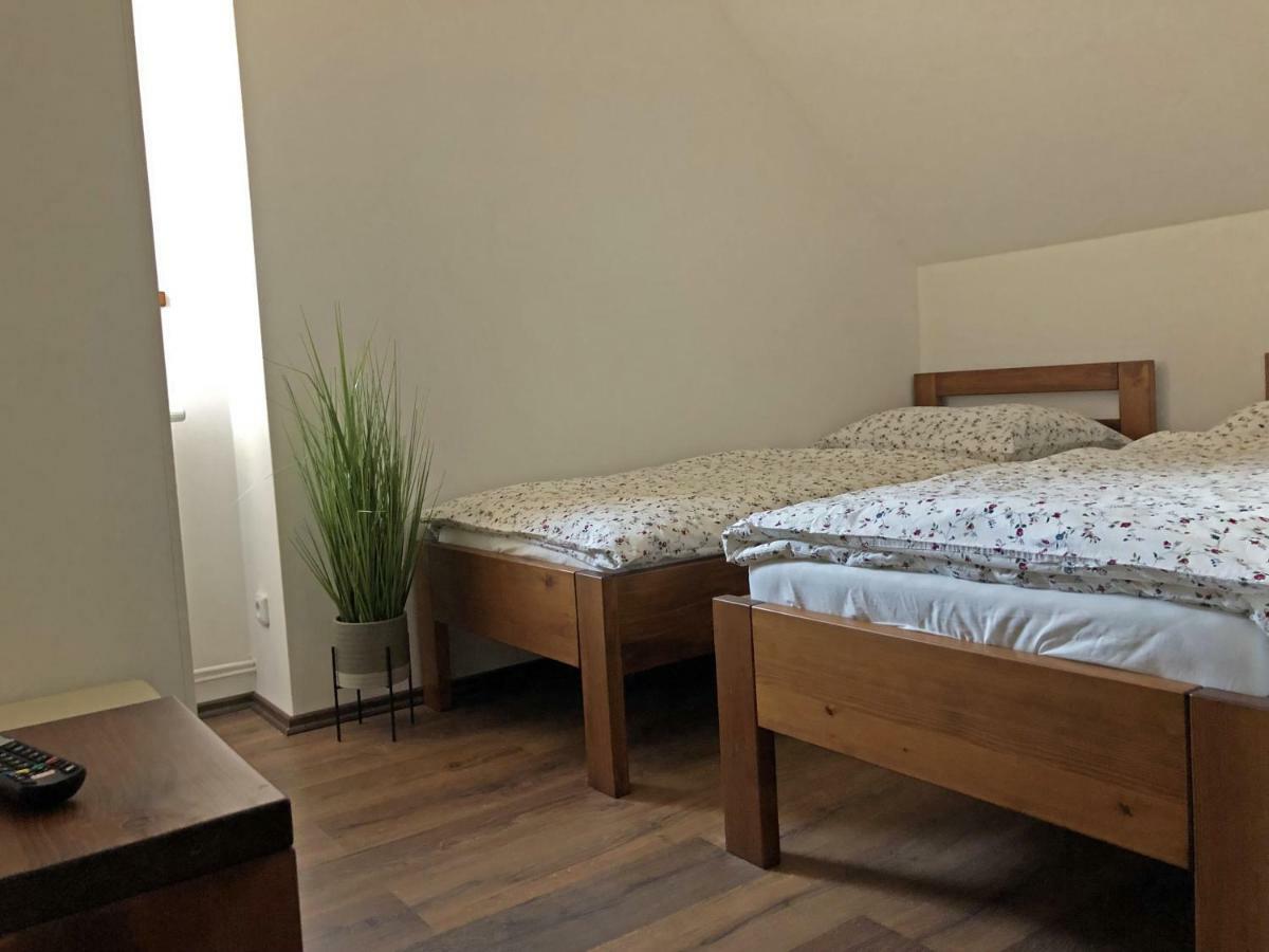 Hotel U Matyase à Stod Extérieur photo